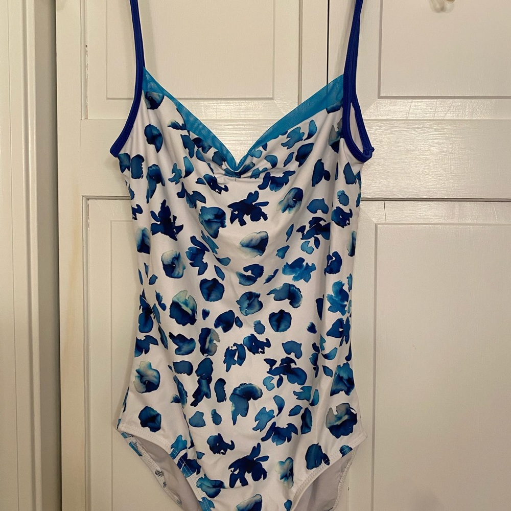 Like new Ella dancewear floral leotard